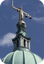 The Scales of Justice above the Old Bailey Law Courts, Inns of Court, London, England, UK. Credit: Walter Rawlings / Robert Harding World Imagery / Universal Images Group